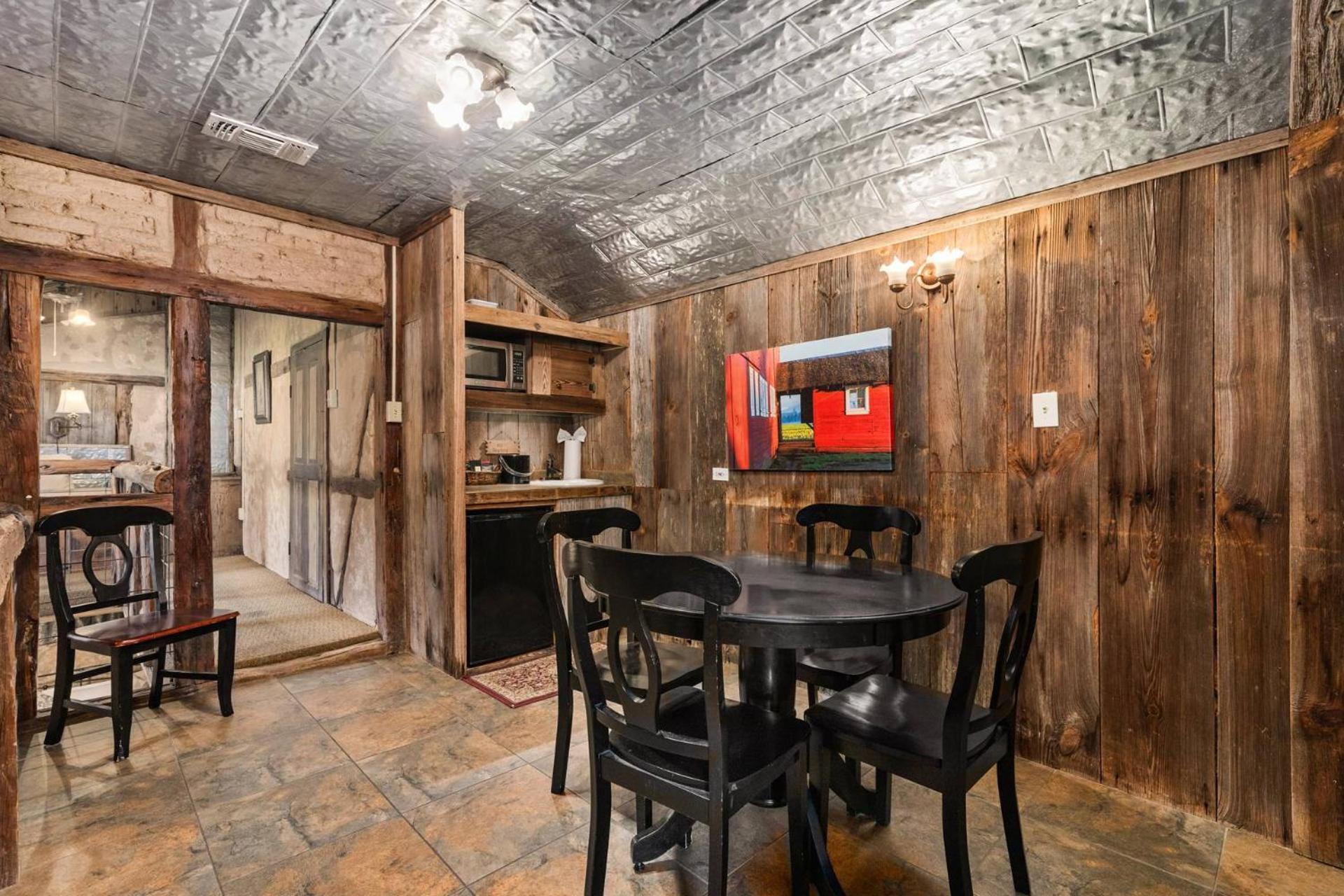 #6 The Root Cellar At Garrison In Gruene Villa New Braunfels Eksteriør billede